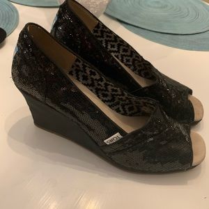 Toms sequined shoes